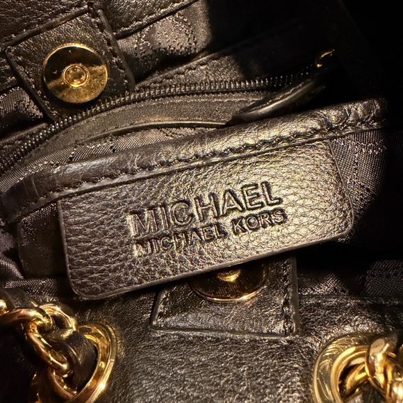 Michael Kors Black Leather Satchel Bag with Gold Chain - Picture 5 of 5